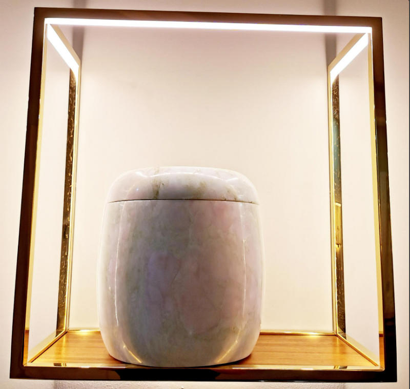 Poppy Jade Urn